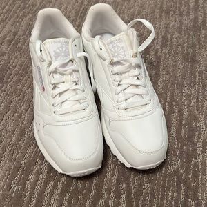 Men’s Reebok classic